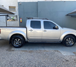 Nissan Frontier SV Attack 2.5 TD CD 4×4