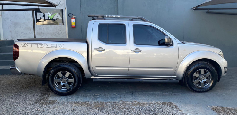 Nissan Frontier SV Attack 2.5 TD CD 4×4